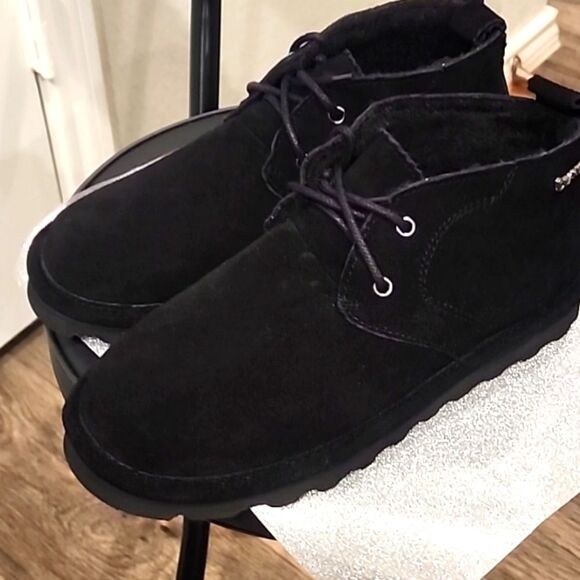 BearPaw Skye Black Velvet Bootie - Picture 13 of 13